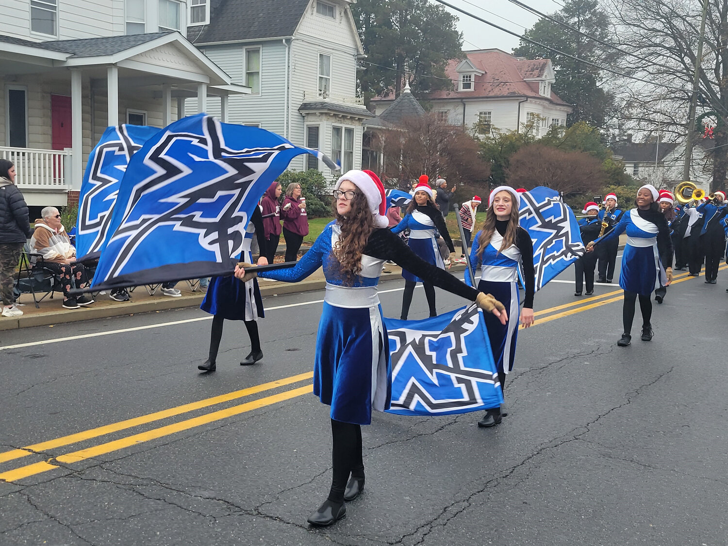 Photo gallery Middletown Christmas Parade makes its march Bay to Bay